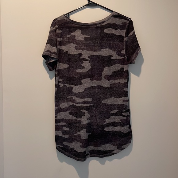 Lucky Tshirt - Picture 4 of 4